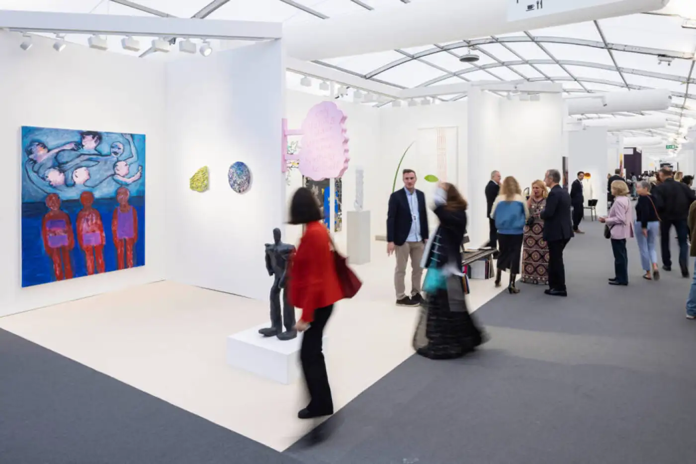 360° Exhibition Management: Paris+ Art Basel | expomobilia